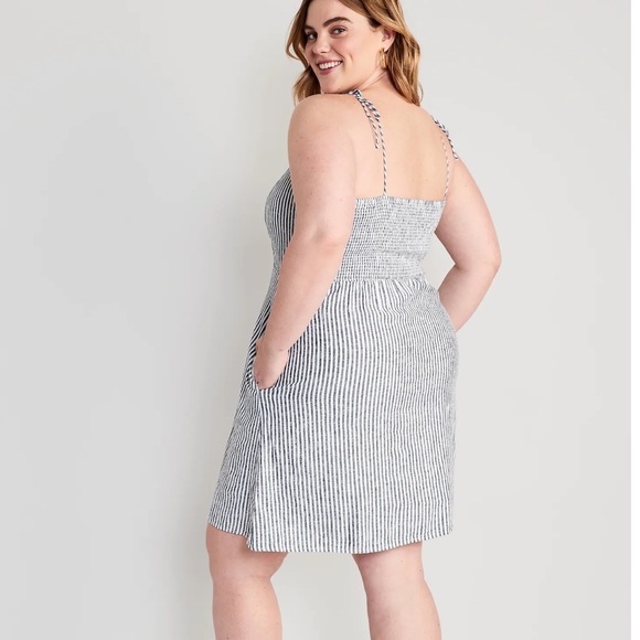 NWT OLD NAVY Fit & Flare Matching Tie-Strap Mini Dress Color: Blue Stripe L - Picture 4 of 9